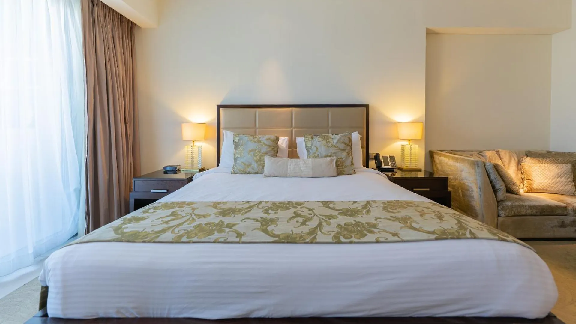 Kempinski Central Avenue Studio With Marina Views Dubai United Arab Emirates